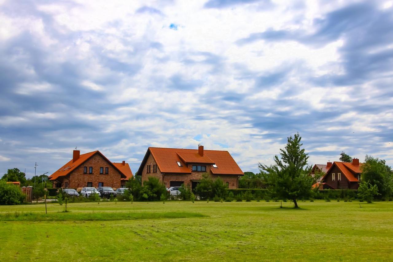 Karkles Villa Exterior foto